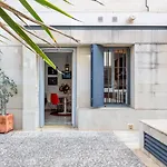 Amazing Studio In The Old City